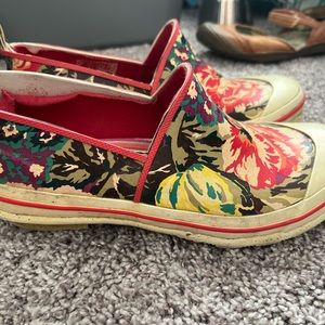 Wind River rain shoes size 8